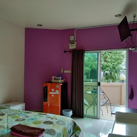 Donchai House Guest House& Cafe Chiang Mai Bagian luar foto