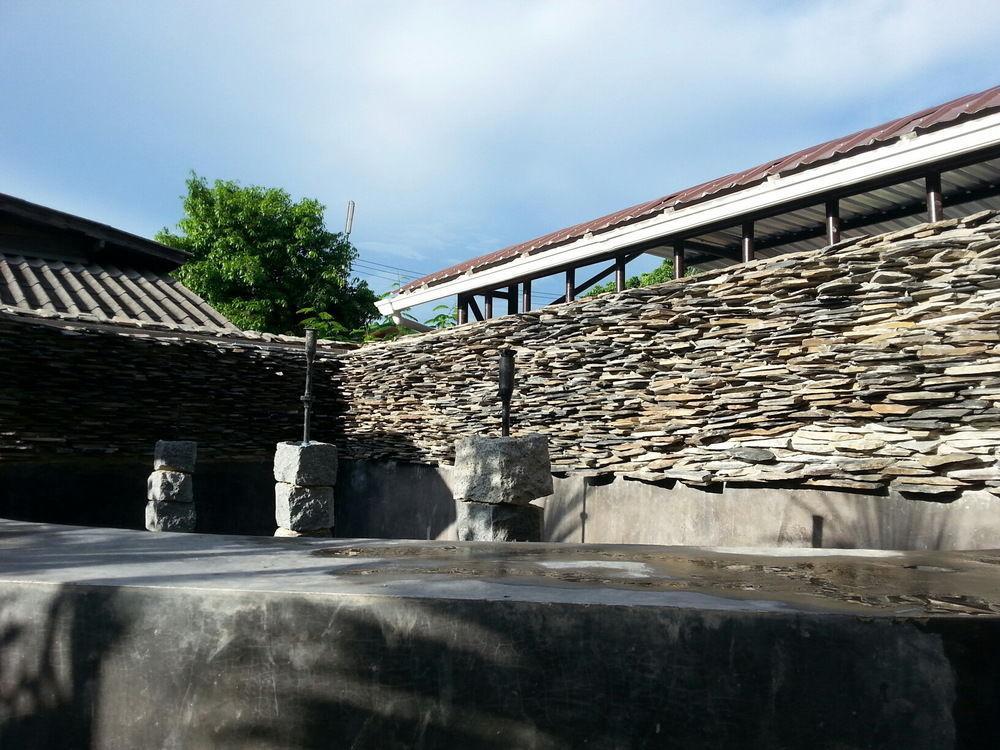 Donchai House Guest House& Cafe Chiang Mai Bagian luar foto