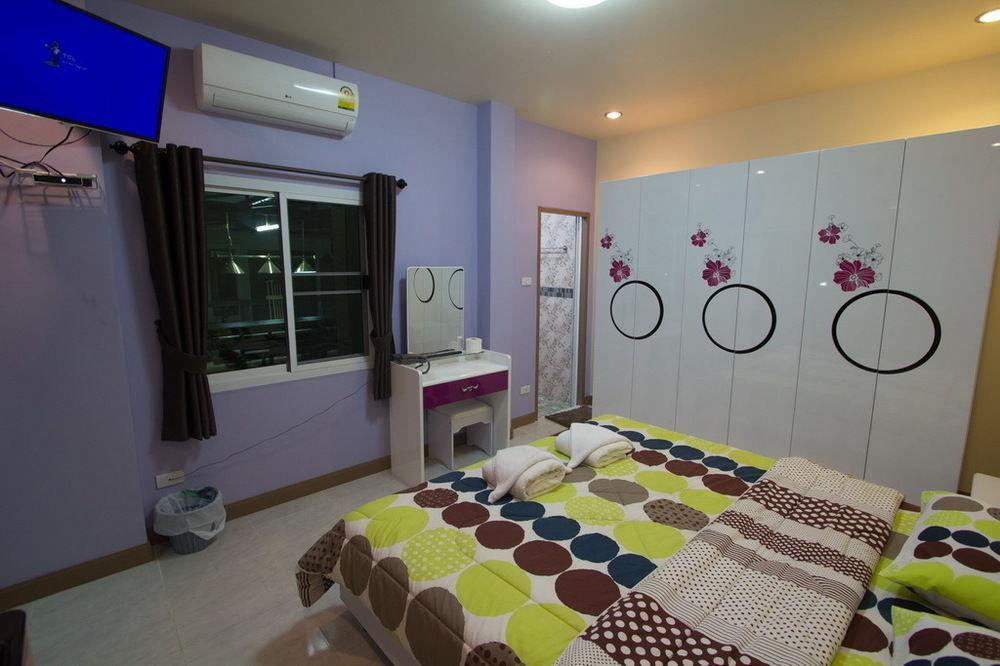 Donchai House Guest House& Cafe Chiang Mai Bagian luar foto