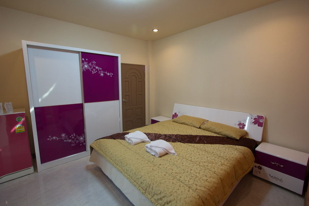 Donchai House Guest House& Cafe Chiang Mai Bagian luar foto